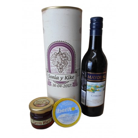 Botella de vino Mayoral con crema de queso de azul y miel en lata personalizada