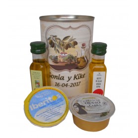 Lata personalizada con Aceite de Oliva Virgen extra, Aceite de Oliva Virgen ecologica, queso de cabra y queso azul